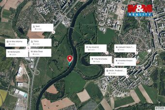 Prodej zahrady v ovocném sadu u Labe, Hradec Králové. Jedná 