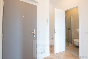 Ev.č. N09316 K nastěhování od 01.08.2026.
Nabízíme k pronájm