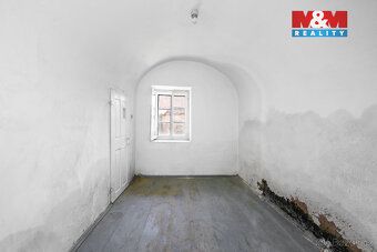 Nabízíme k prodeji řadový rodinný dům v části Švihov u Klato