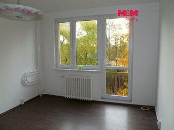 LUXUSNÍ BYDLENÍ S LUXUSNÍM PARKOVÁNÍM V TICHÉ ČÁSTI MĚSTA, S