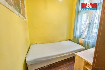 Nabízíme k pronájmu prostorný byt 3+1 o podlahové ploše 78 m