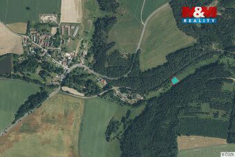 Nabízíme k prodeji pozemek o výměře 1 522 m² v katastrálním 