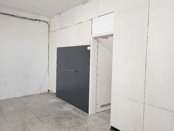 Nabízíme k pronájmu skladovací prostory o celkové ploše 276,
