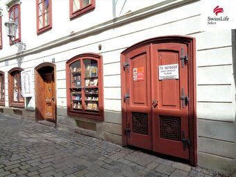 Český Krumlov je město kulturního dědictví, umění a kultury,