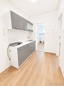 Nabízíme Vám pronájem atypického bytu 2+0, 49 m², Benátky na