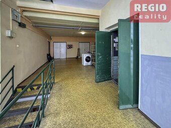 Nabízím k pronájmu skladové prostory o výměře 70 m2, umístěn