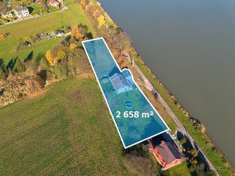 Nabízíme k prodeji cihlový rodinný dům o dispozici 6+1 s pod