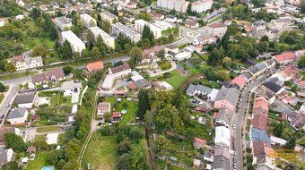 Nabízíme unikátní slunný pozemek o celkové ploše 2 275 m², p