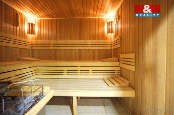 Nadstandardní rekreační objekt o užitné ploše 400 m² s pozem