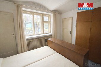 Nabízíme k prodeji rodinný dům o dispozici 4+1 v obci Zbrasl