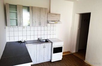 Byt ve zděném domě poblíž zastávky MHD. Pronájem bytu v prvn