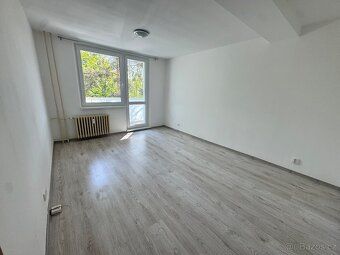 Prodám 2+1 (celková podlah. plocha s příslušenstvím 58,7 m/2