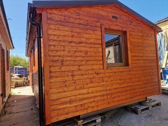 Domek o velikosti 8x4m, 2kk, nově postavený se sedlovou stře