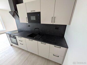 Nabízíme k pronájmu krásný nový byt o dispozici 1+kk a výměř
