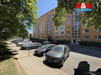 Nabízíme k prodeji světlý byt 2+1 v Praze, o celkové ploše s