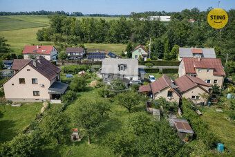 Nabízím Vám ke koupi prostorný rodinný dům o dispozici 5+1 s