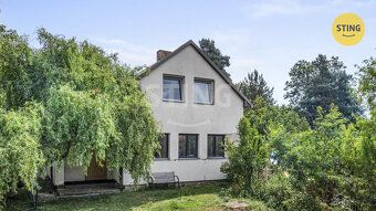 Rodinný dům 3+kk po rekonstrukci interiéru s velkou zahradou