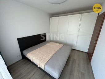 Nabízíme k pronájmu velmi pěkný byt 3+kk (87 m2) s terasou a