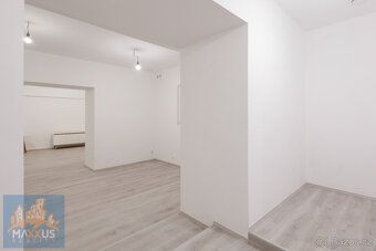 Exkluzivně nabízíme k pronájmu luxusní, kompletně zrekonstru