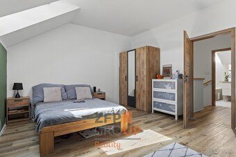 Ev.č. 00654 Moderní rodinný dům 3+kk se slunnou terasou, zah