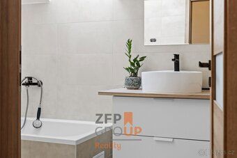 Ev.č. 00654 Moderní rodinný dům 3+kk se slunnou terasou, zah