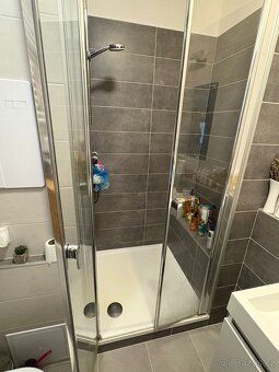 Prodám byt 1+kk o celkové výměře 25 m2 v prvním patře panelo