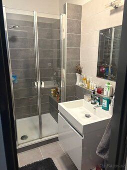 Prodám byt 1+kk o celkové výměře 25 m2 v prvním patře panelo