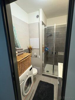 Prodám byt 1+kk o celkové výměře 25 m2 v prvním patře panelo