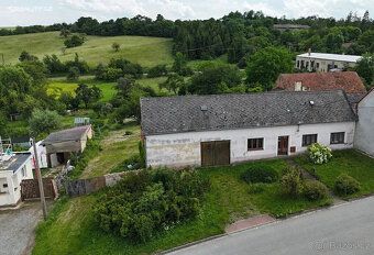 Nabízíme k prodeji stavební pozemek vhodný pro výstavbu rodi