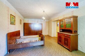 Nabízíme k prodeji chalupu o podlahové ploše 105 m² v obci P