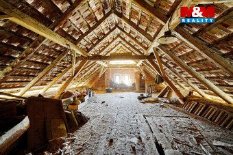 Nabízíme k prodeji chalupu o podlahové ploše 105 m² v obci P