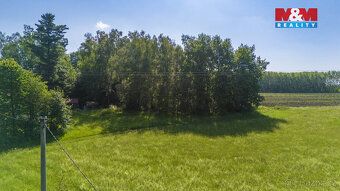 Radčice u Železného Brodu. 963 m² v části obce s řídkou zást