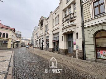 Ev.č. 00089 Nabízíme k dlouhodobému pronájmu nově renovovaný