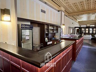Ev.č. 00092 Nabízíme k pronájmu hotelovou restauraci v rámci
