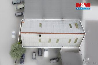 Nabízíme k prodeji zajímavou nemovitost v centru města Hlins