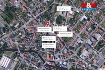 Nabízíme k prodeji zajímavou nemovitost v centru města Hlins