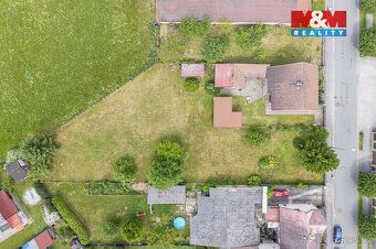 Nabízíme k prodeji stavební pozemek o výměře 1 025 m² v klid