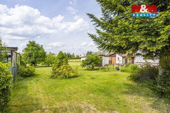 Nabízíme k prodeji stavební pozemek o výměře 1 025 m² v klid