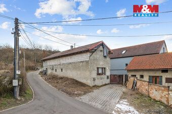 Nabízíme k prodeji rodinný dům v klidné části obce Dolní Vin