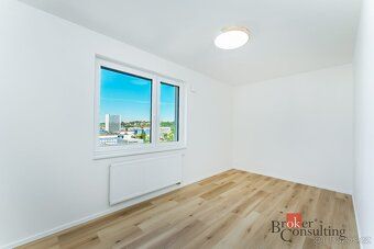 Pronájem bytu 3+KK 79 m2 se sklepem a lodžií / Apartment 3+K