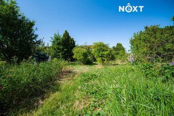 Nabízíme k prodeji pozemek o celkové výměře 1 730 m² v oblíb