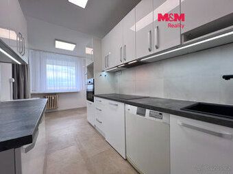 Nabízím k prodeji moderní byt 2+kk o ploše 58 m² v novém kom