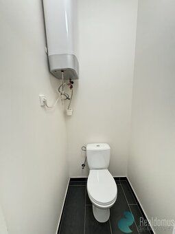 REALDOMUS vám exkluzivně zprostředkuje pronájem bytu č.8 o d