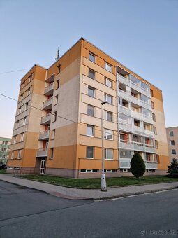 Nabízím k pronájmu moderní garsonku o celkové výměře 35,5 m²