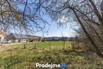 Ev.č. 100237 Pozemek 1 000 m² a moderní dřevěný loft na klíč