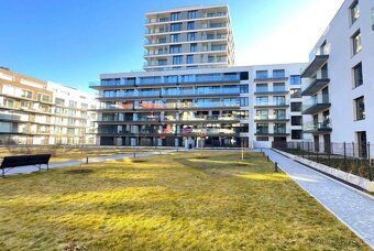 Jedinečná příležitost: Luxusní designový byt 1+kk v prestižn