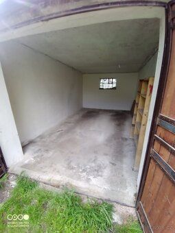 Pronajmu garáž(bez elektřiny) o rozměrech 5,2x2,9 v dobré lo