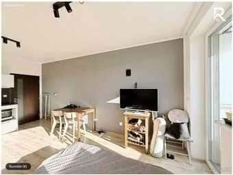 Pronájem moderního bytu 1+kk o velikosti 31 m2 s garážovým s
