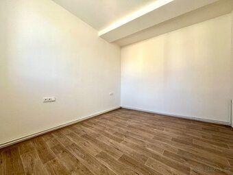 Pronájem moderního bytu 1+1 o velikosti 31 m2 v Hodolanech. 