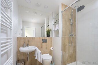 Prodej investičního bytu 2+KK, 42 m² – obsazený nájemníkem |